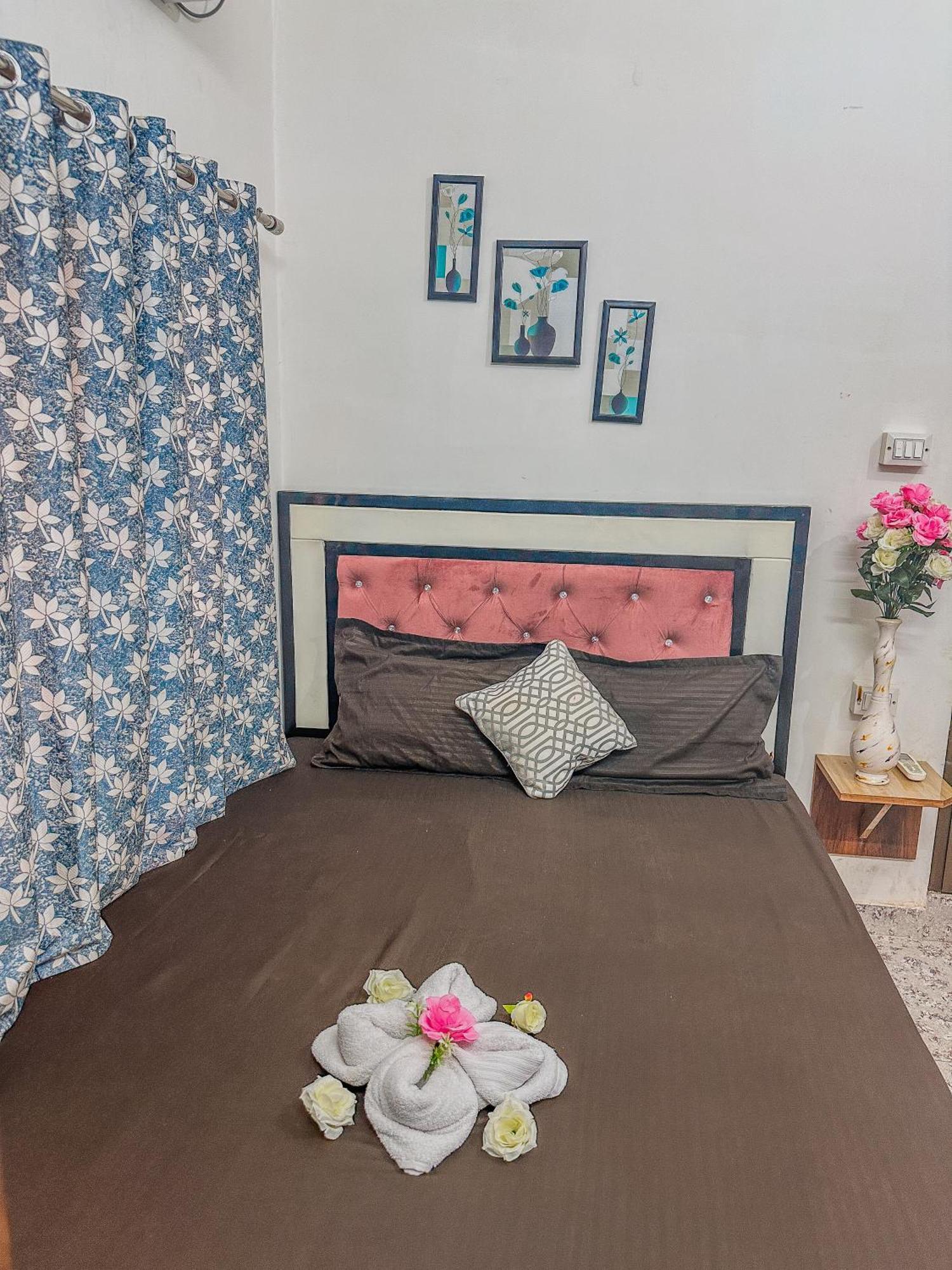 Shree K.B Guest House Varanasi Eksteriør billede